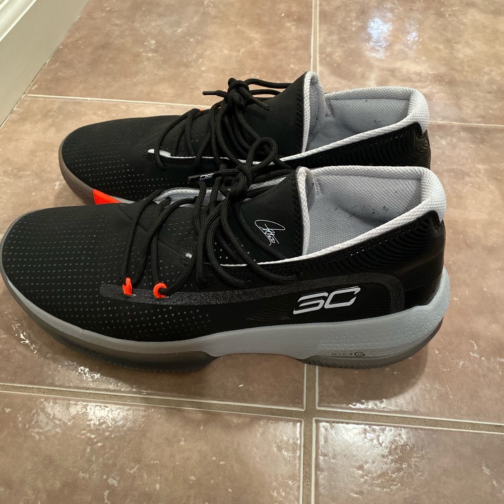 Steph Curry Sneakers